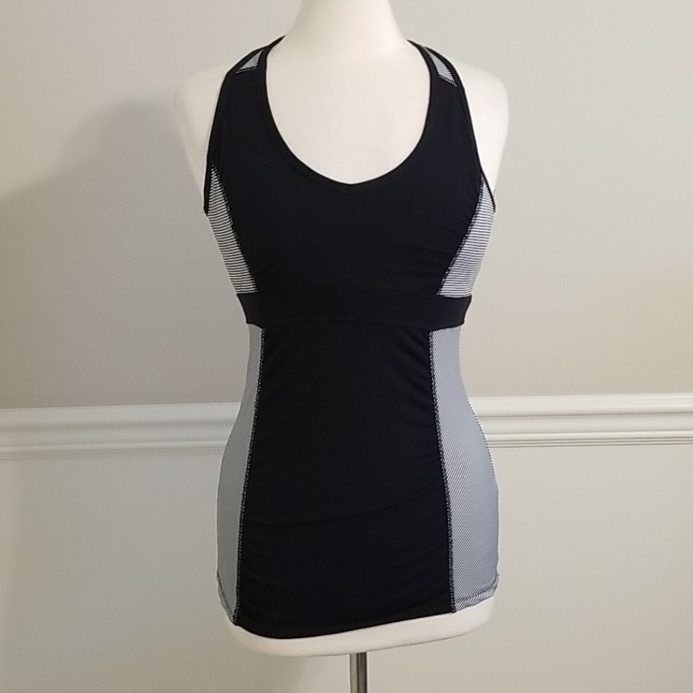 Kyodan work out tank. Size  S